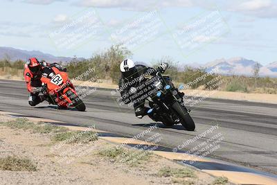 media/Nov-16-2025-Race Pace (Sun) [[8c5fa54630]]/Verified Riders/4-Turn 3 Inside (1050am)/